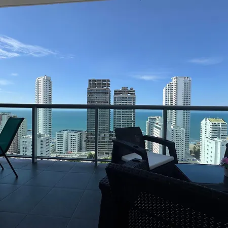 Apartamento Vista Preciosa Desde El Piso 23 Frente Al Mar