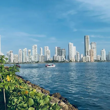 Vista Preciosa Desde El Piso 23 Frente Al Mar * Cartagena