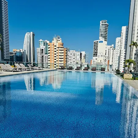 Vista Preciosa Desde El Piso 23 Frente Al Mar